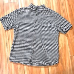 Woolrich 100% Cotton Button Down Shirt.